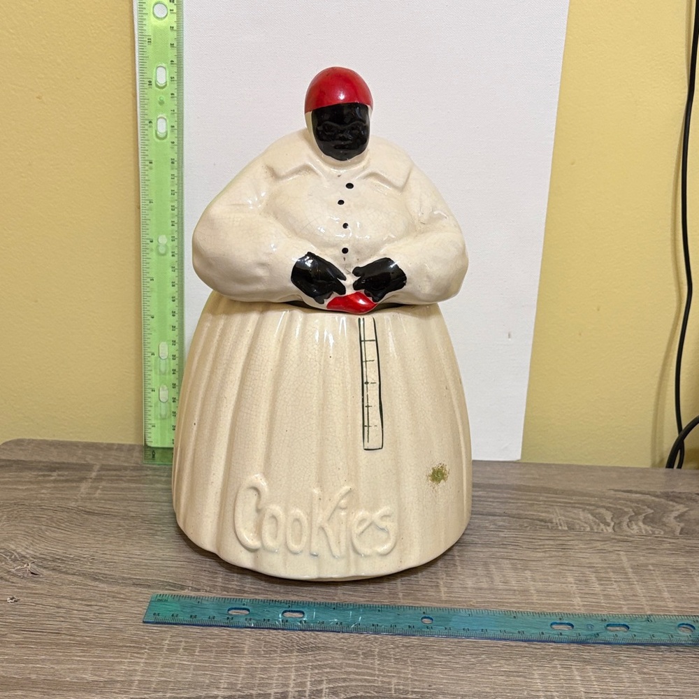 Charming Ceramic Cookie Jar with Red and Black Details